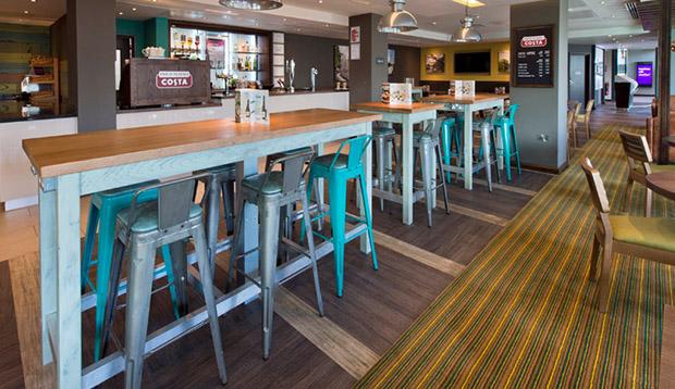 Premier Inn Staines Upon Thames Exterior photo